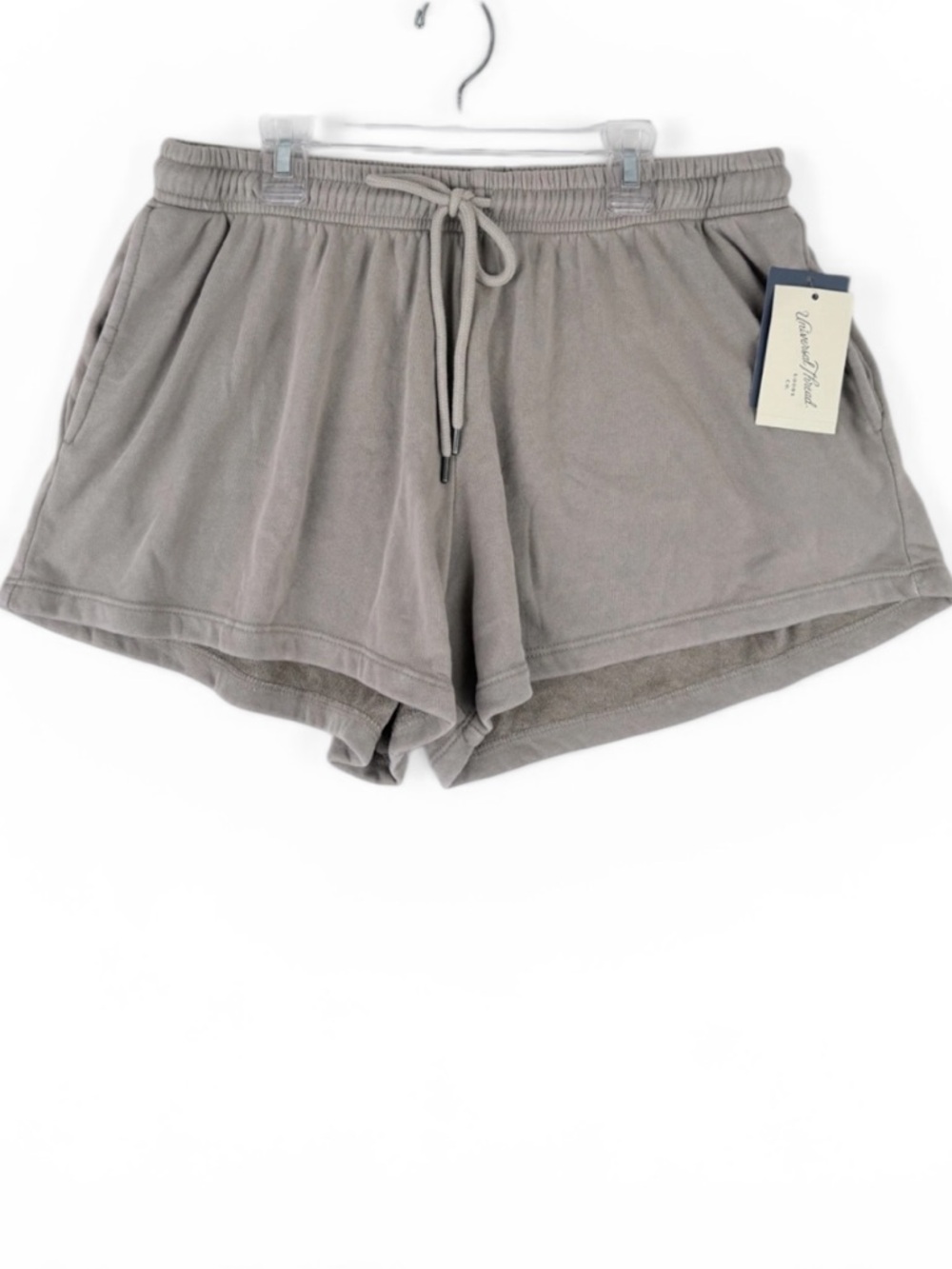 Universal Thread Women's Mid-Rise Fleece Jogger Shorts Tan Size‎ XL